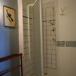 Les Basses Fontaines Bed and breakfast 2*